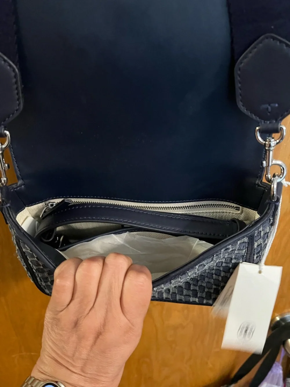 Tory Burch Black Navy Logo Crossbody Bag - Picture 10 of 10